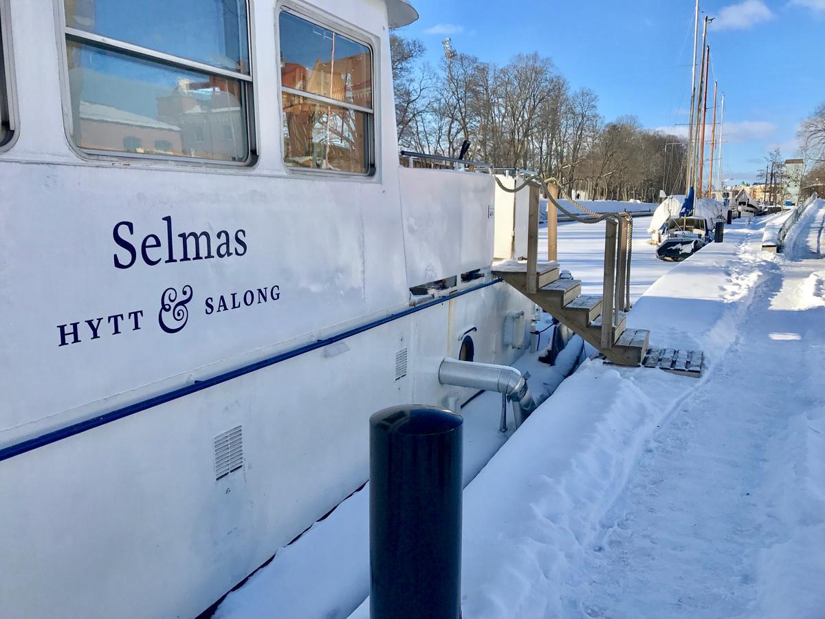Albergue Selmas Hytt Och Salong Uppsala Exterior foto